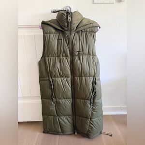 Zara Olive Green Puffer Coat vest
